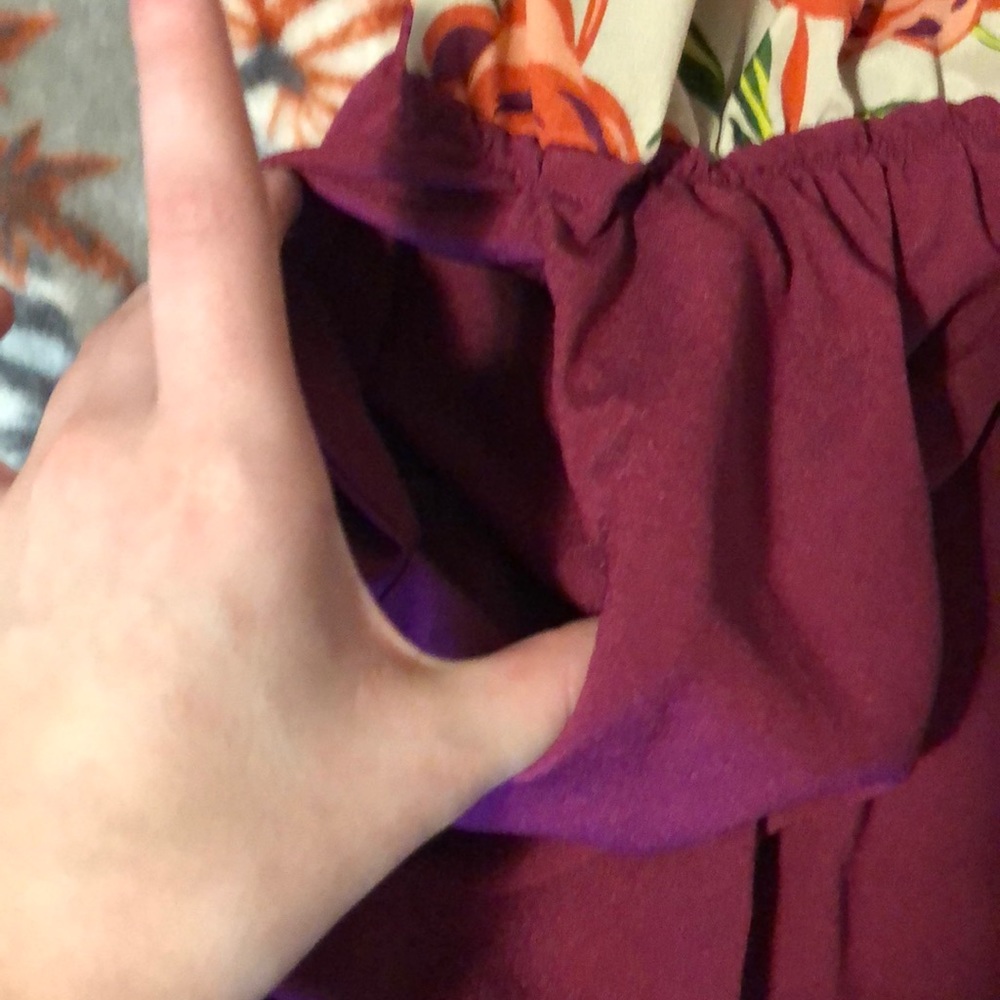 Dress - Picture 4 of 4